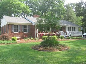 3rd image of 331 McCotter Dr