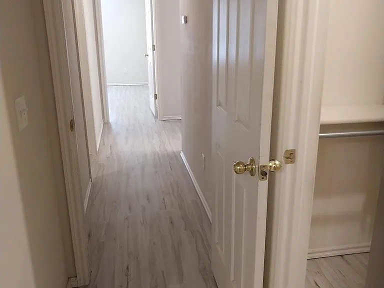 1616 Hazelwood Dr — Photo 14