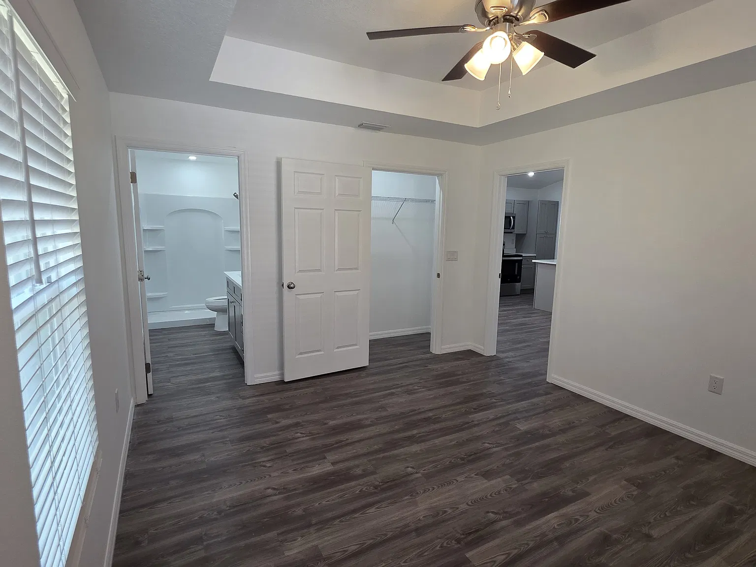 3 bed, 1254 sqft, $1,750 — Photo 4