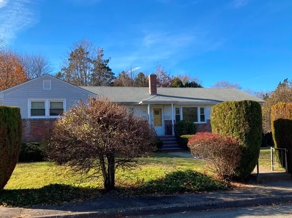 12 Reservoir Dr #2, Randolph, MA 02368