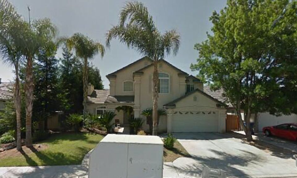 1st image of 2913 E Waterford Ave