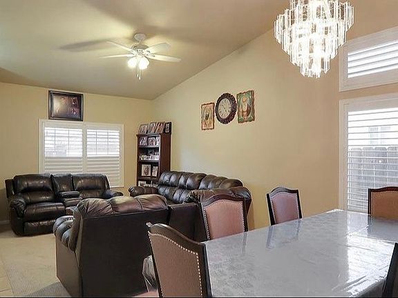 2nd image of 659 Willowbrook Dr