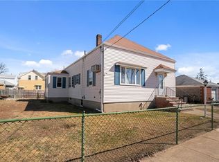 125 Victoria Ave, Cranston, RI 02920