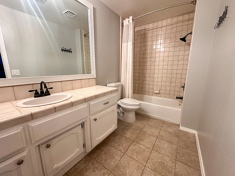 23891 Shoreline Ct — Photo 7