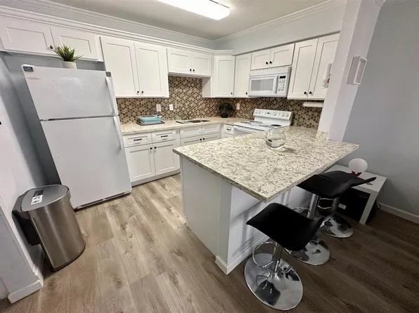 3900 Woodchase Drive #81, Houston, TX 77042