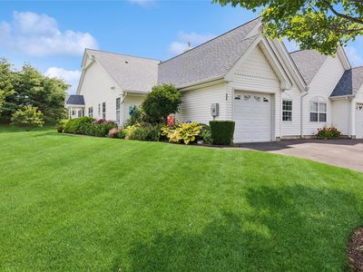32 Summerfield, Riverhead, NY, 11901