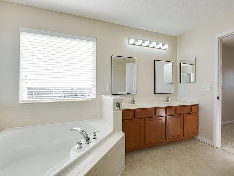 9390 Remington Hill Rd — Photo 22