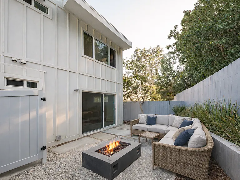 6453 Sycamore Meadows Dr — Photo 6