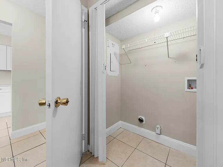 4259 Polo Ct — Photo 13