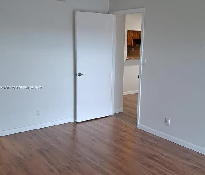 230 Lakeview Dr #310 — Photo 16