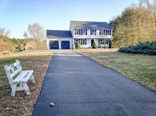 570 East St, Wrentham, MA 02093