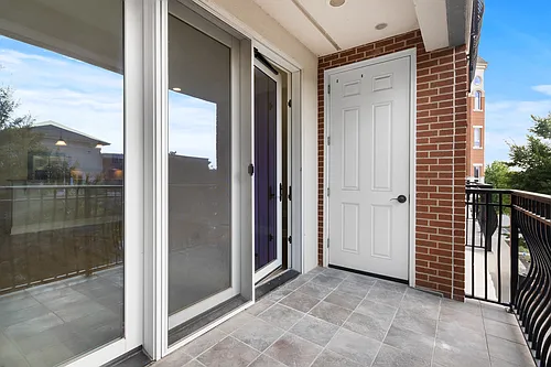 The Gateway Village Photo 1