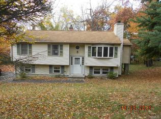 2 Watson Dr, Danbury, CT 06811
