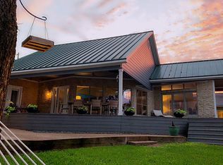1010 Chestnut Dr, Kemp, TX 75143