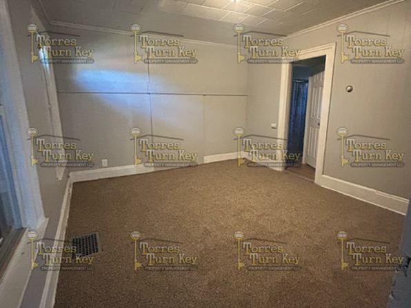 245 Adams St #1