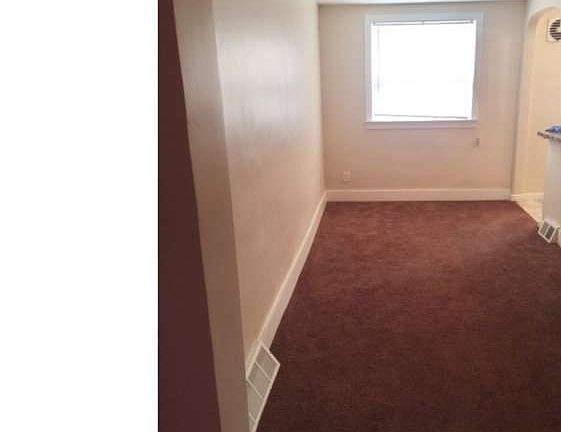 3rd image of 7630 Elmwood Ave