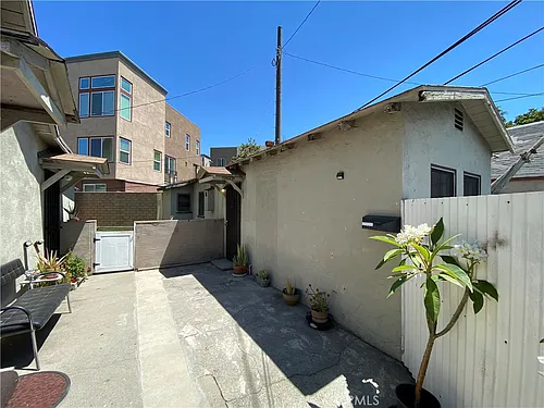 11427 1/4 Garvey Ave Photo 1