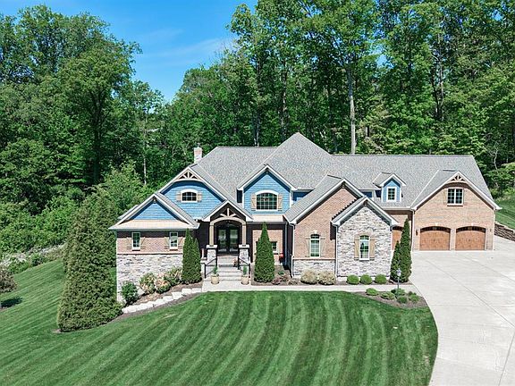 2nd image of 9675 Lakeside Estates Dr