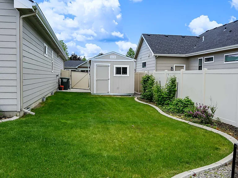 3788 N Shelburne Loop — Photo 27