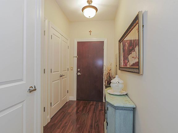 5th image of 1 Mechanic St Unit 306