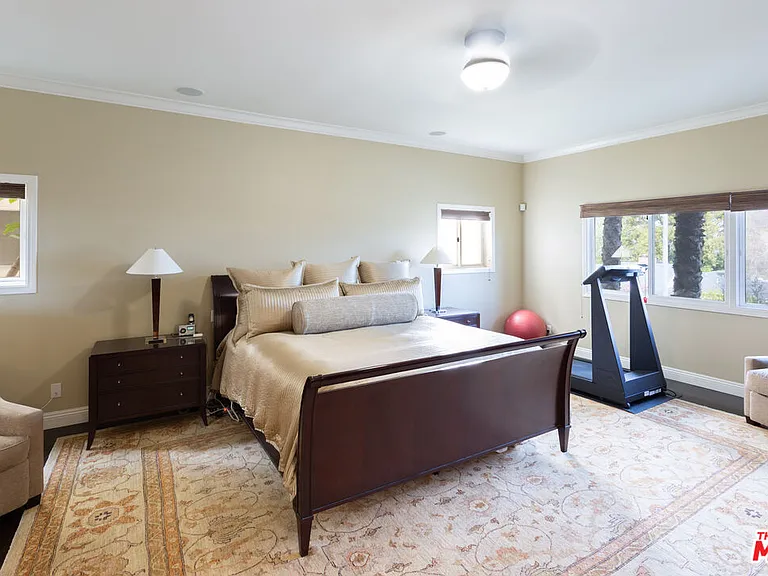 13902 Valley Vista Blvd — Photo 11