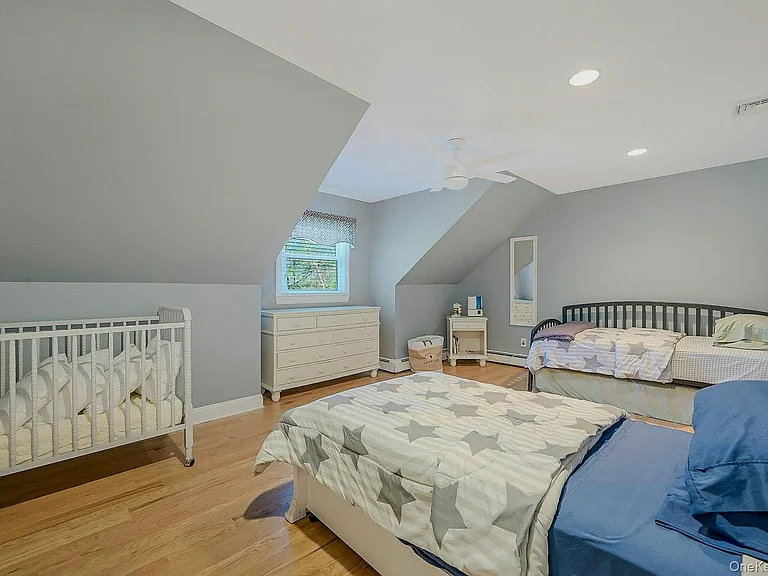 5270 Nassau Point Rd — Photo 17