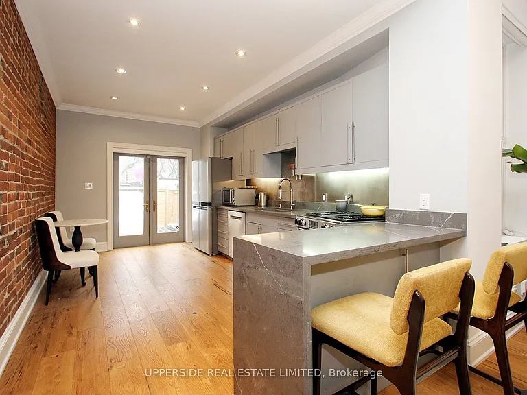 153 Collier St — Photo 7