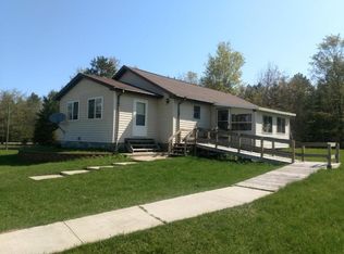 11720 N Allis Hwy, Onaway, MI 49765