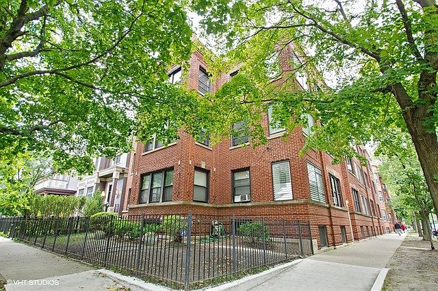 1st image of 1501 W Cornelia Ave #1503-2