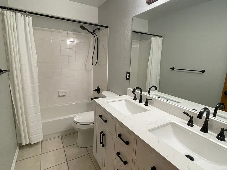 8942 W Lake Dr — Photo 13