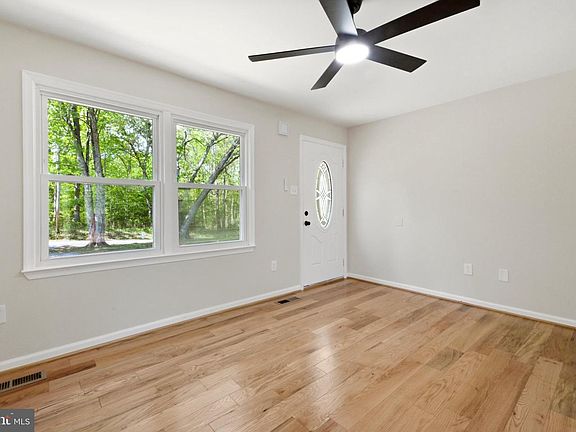 3rd image of 17343 N Merrimac Rd