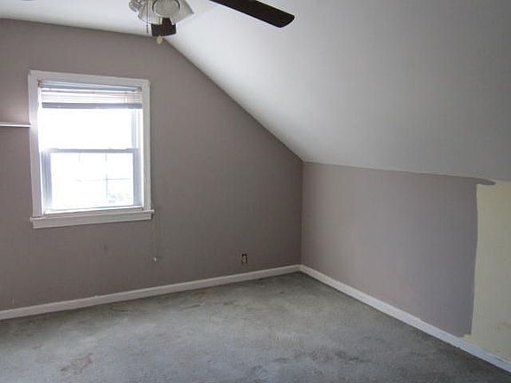4th image of 4504 Usange St