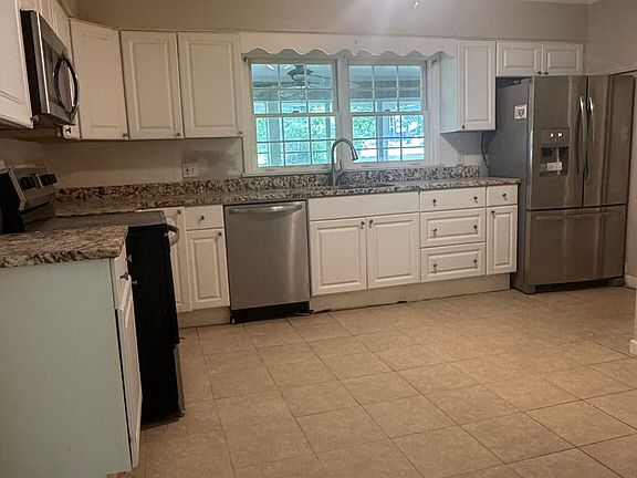 3rd image of 2934 Union Grove Rd