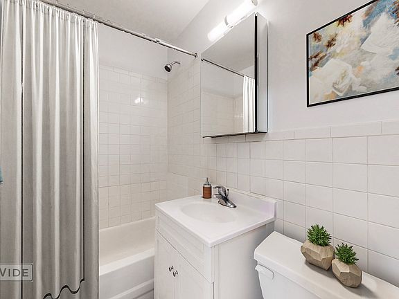 4th image of 324 E 91st St APT 5