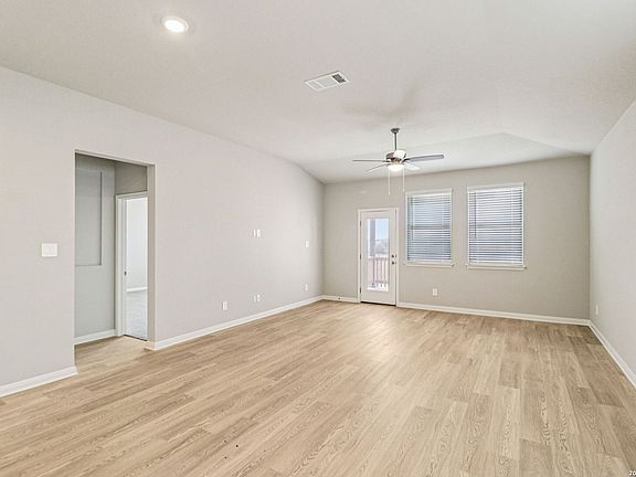 7th image of this home