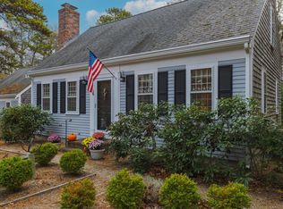 10 Chatham St, Eastham, MA 02642