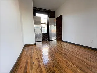 Rented by PocketBroker Inc