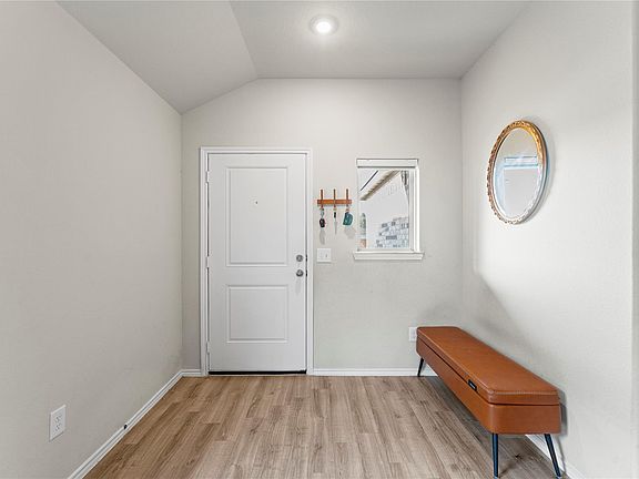 4th image of 2034 Brixham Bluff Ln