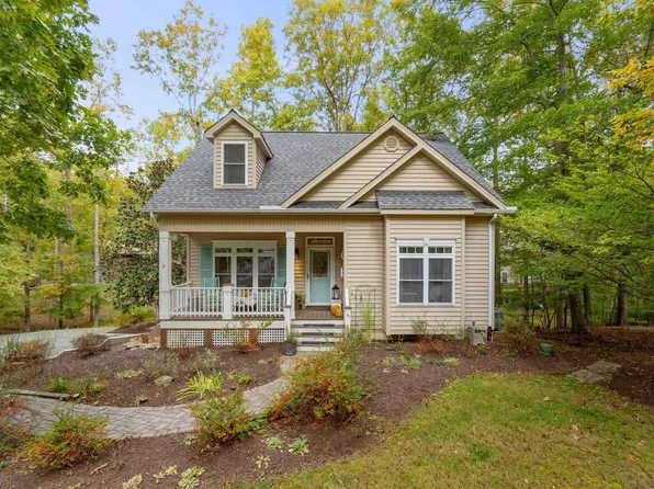 75 Ponderosa Ln, Palmyra, VA 22963