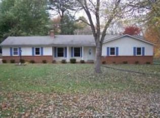 19158 Sycamore Ln, Culpeper, VA 22701