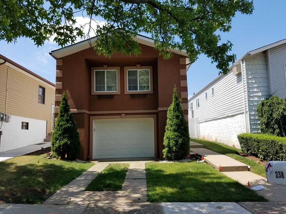 1st image of 238 Tanglewood Dr