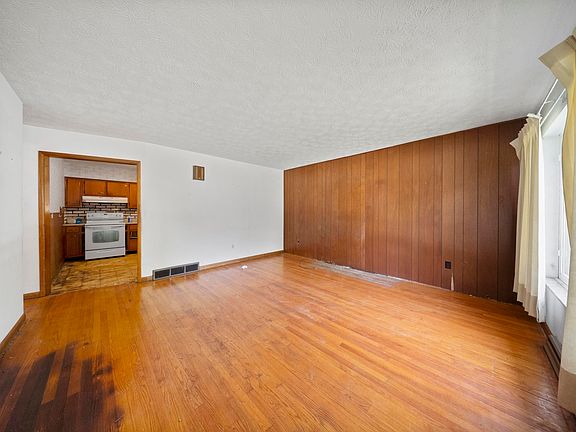 4th image of 1412 Walnut St