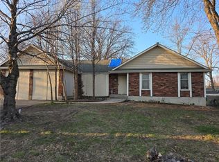 1206 W Lucy Webb Rd, Raymore, MO 64083