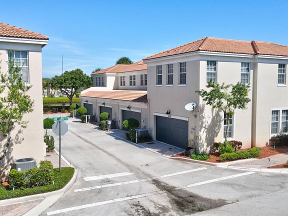 4th image of 8332 NW 7TH Court