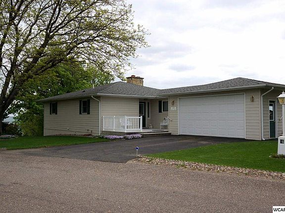 2nd image of 218 Skyline Dr