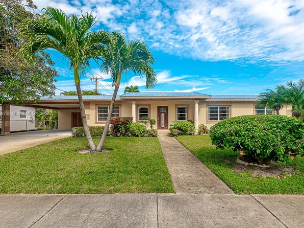 1303 W Mango St, Lantana, FL 33462