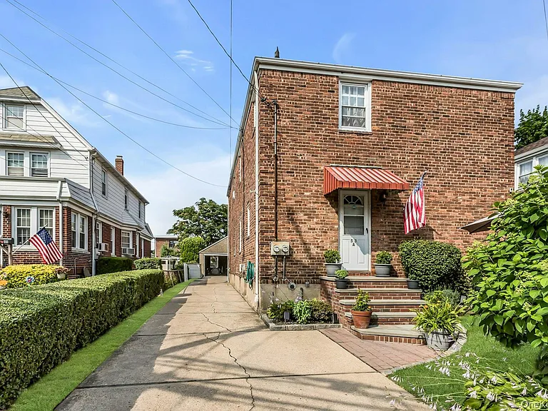 53 Carnation Ave #A — Photo 3