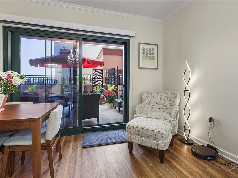 121 N Monroe St #5004 — Photo 17