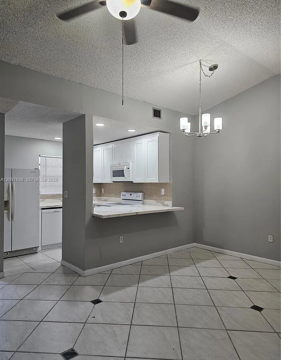 Sierra Ridge Condo A — Photo 1