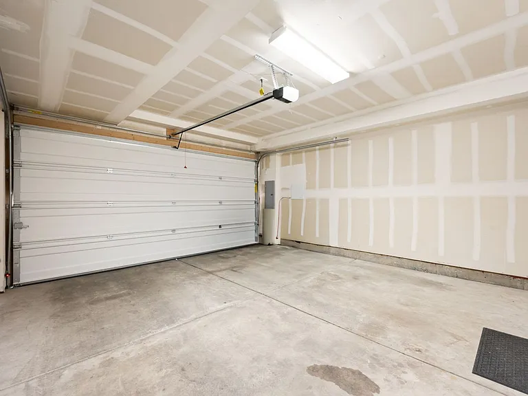 3060 N Wilson Ct #2 — Photo 19